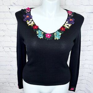 SPIEGEL LIFE BLACK RAISED FLORAL TRIM SWEATER - L